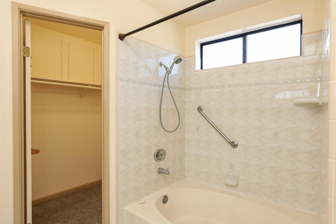 1398 Pierce Ranch Road San Jose, CA 95120 - Photo 22 of 32 a bathroom with a bath tub