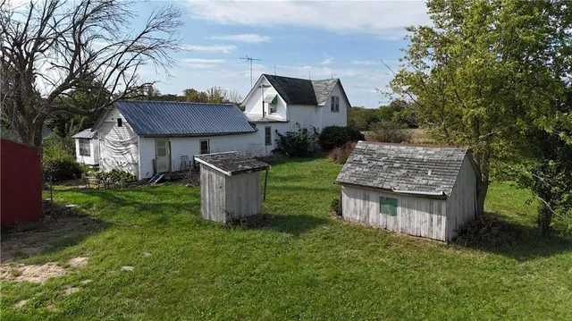 $315,000 | 18003 159th Highway, Horton, KS 66439