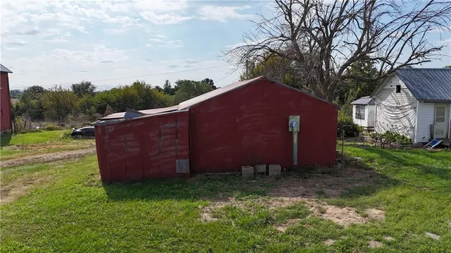 $315,000 | 18003 159th Highway, Horton, KS 66439