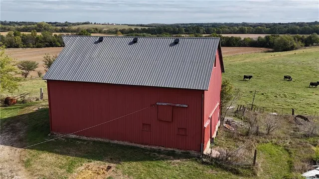 $315,000 | 18003 159th Highway, Horton, KS 66439