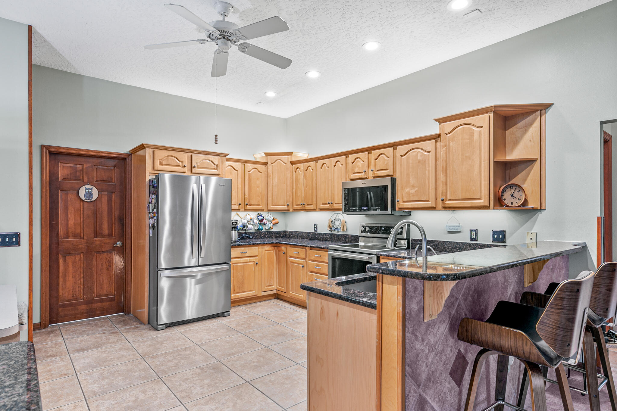 3916 Hunters Ridge Way Titusville, FL 32796 - Photo 10 of 35 3916 Kitchen