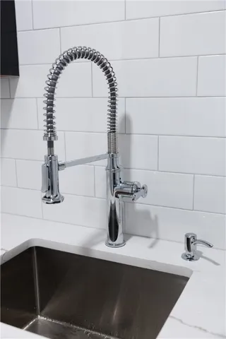 $669,900 | 212 St Louis Avenue, Woonsocket, RI 02895