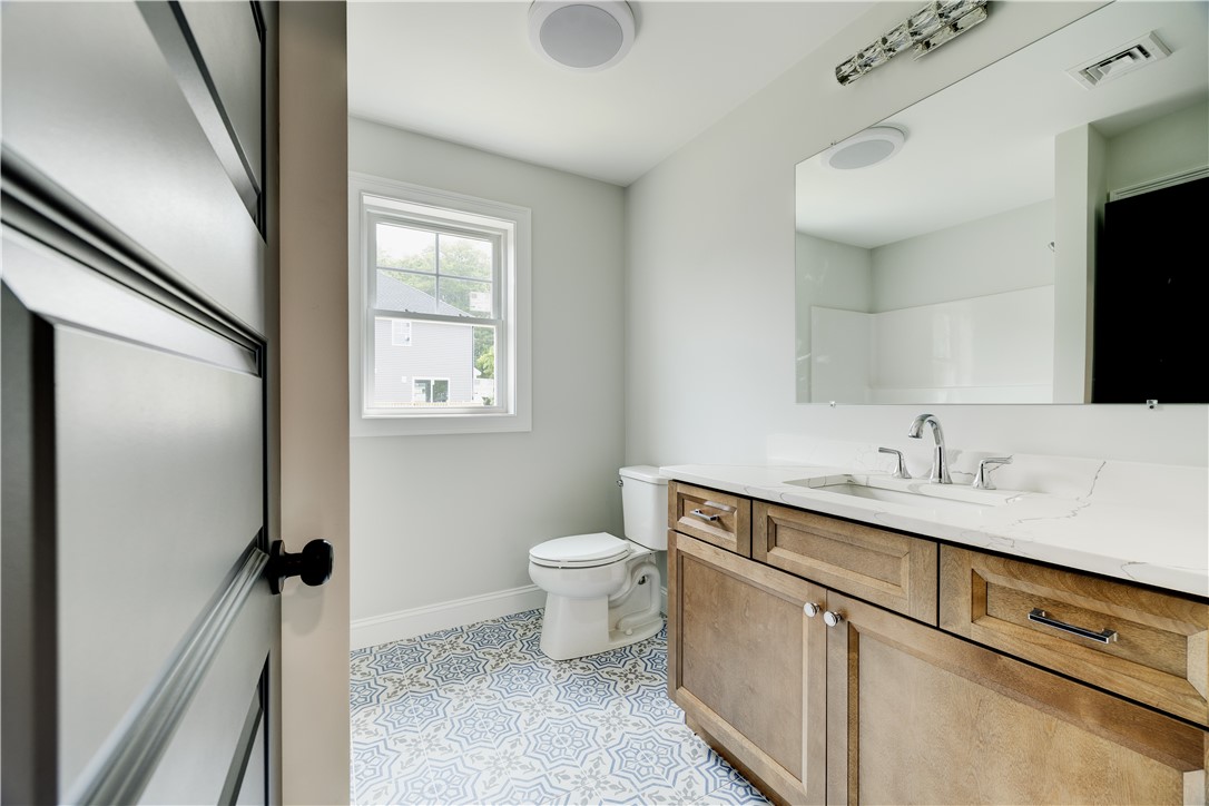 212 St Louis Avenue Woonsocket, RI 02895 - Photo 26 of 34