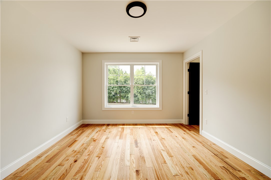 212 St Louis Avenue Woonsocket, RI 02895 - Photo 29 of 34