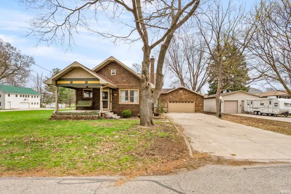 $269,900 | 201 South River Road, North Manchester, IN 46962