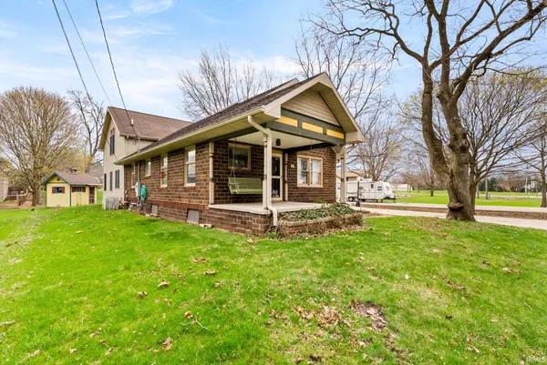 $269,900 | 201 South River Road, North Manchester, IN 46962