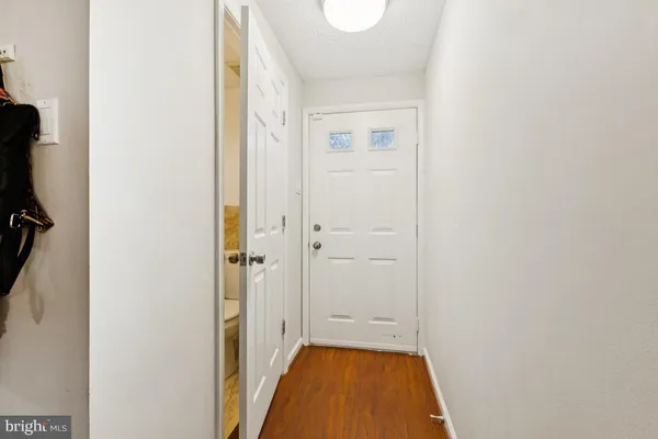 $424,900 | 8621 Kenosha Court, Lorton, VA 22079