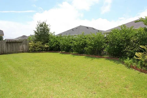 $324,900 | 4007 Pinecrest Hollow, Houston, TX 77084