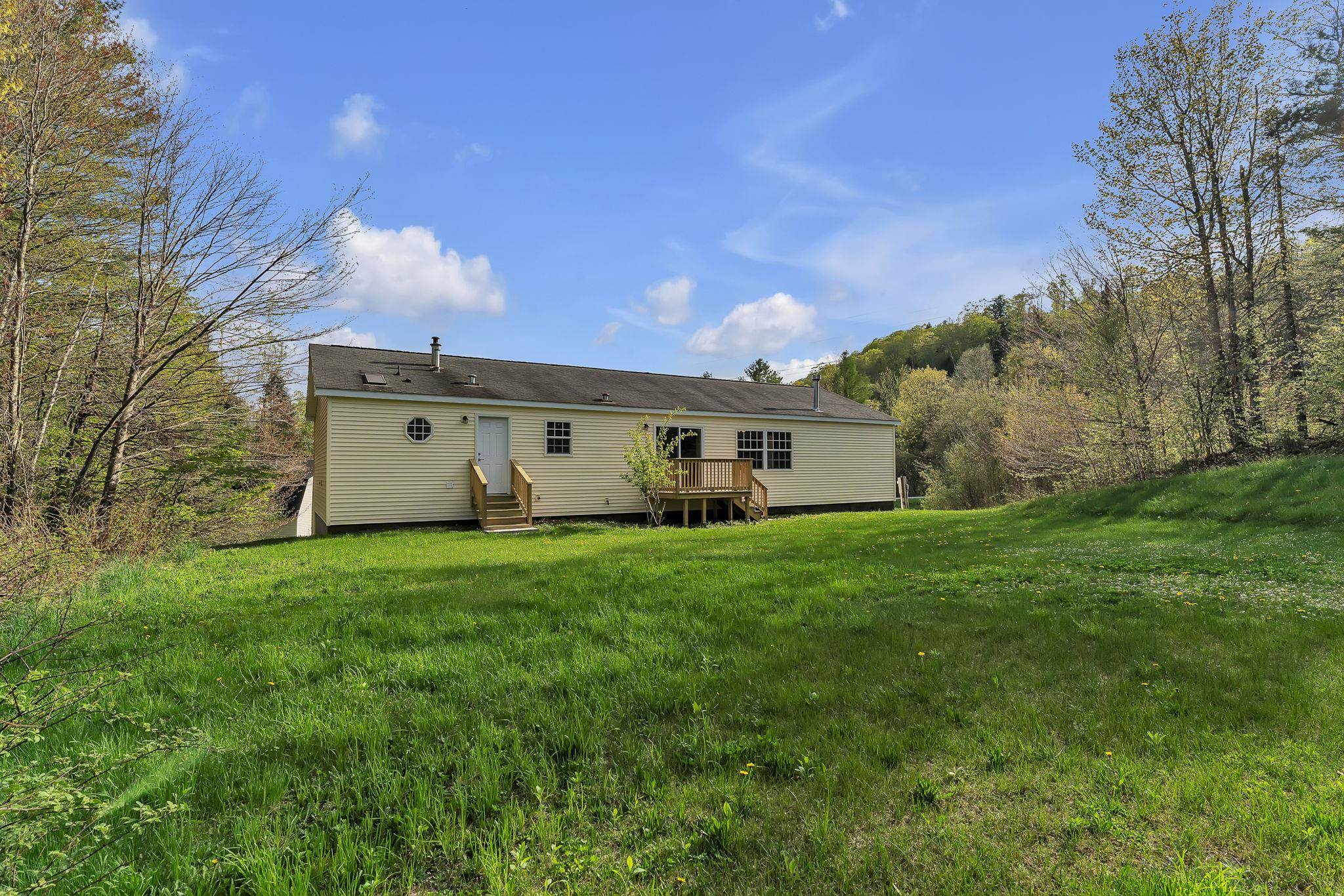 2040 South Walden Road Cabot, VT 05647 - Photo 4 of 33 Gallery Image 4