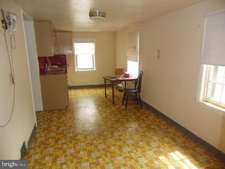 204 Forgedale Road Barto, PA 19504 - Photo 5 of 23 Gallery Image 5