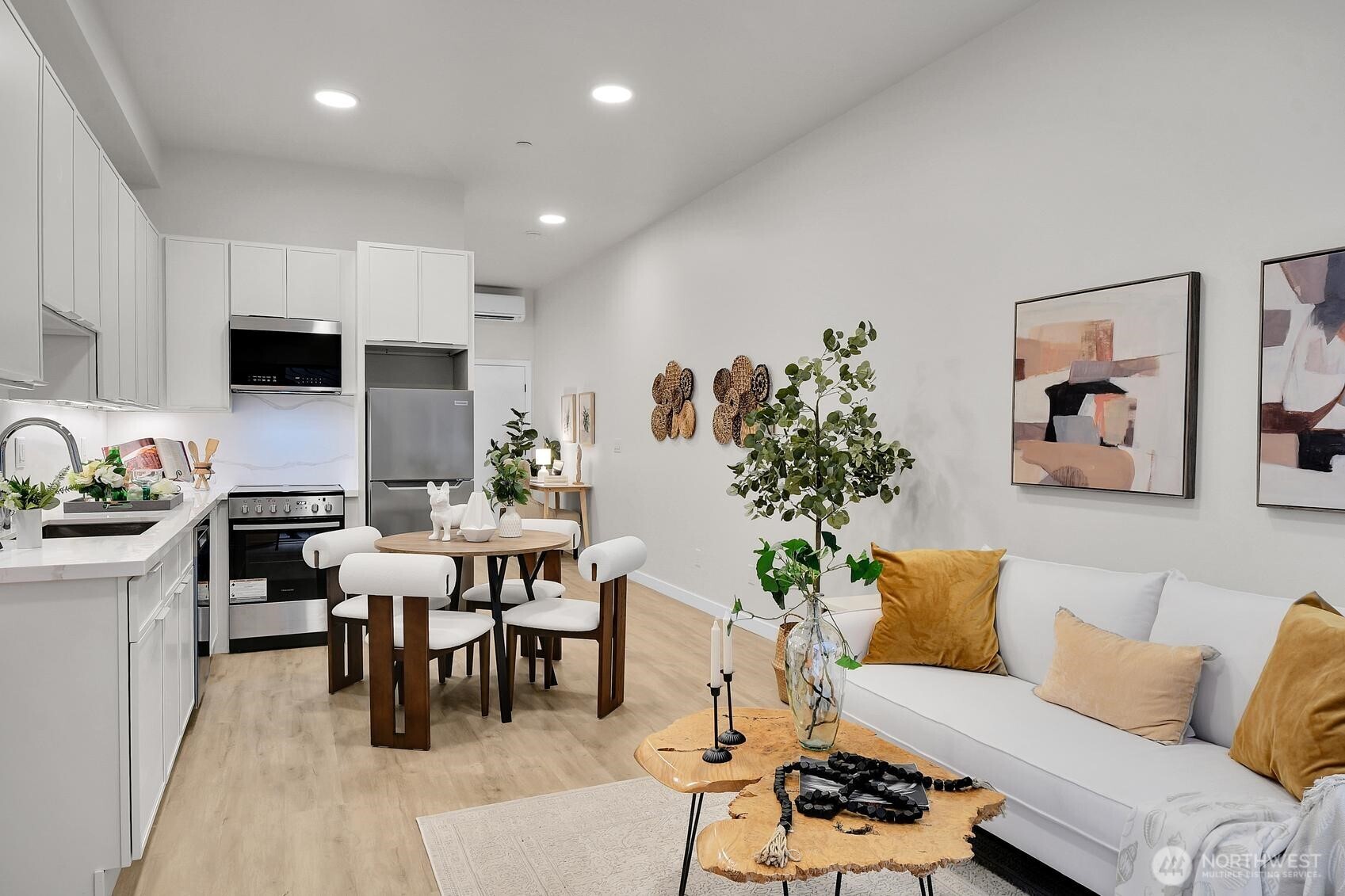 259 East Louisa Street Seattle, WA 98102 - Photo 25 of 35