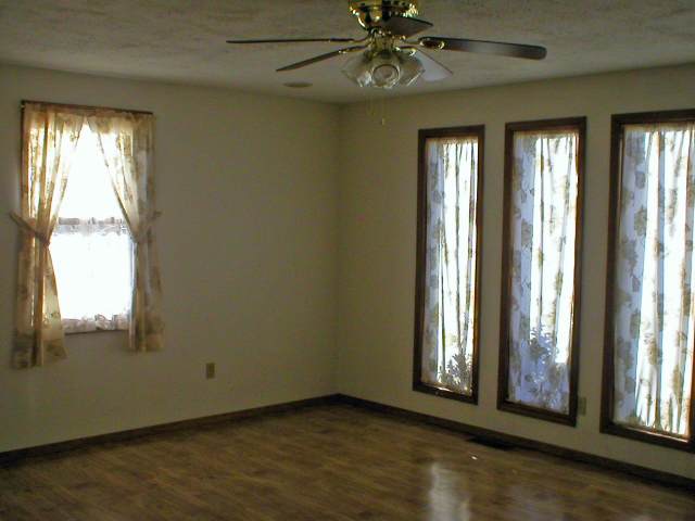 104 Irby Road Piedmont, SC 29673 - Photo 5 of 9 Gallery Image 5