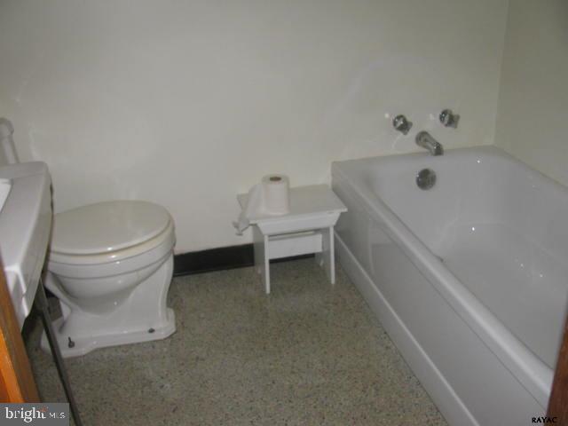 212 Diller Road Hanover, PA 17331 - Photo 22 of 36 Gallery Image 22