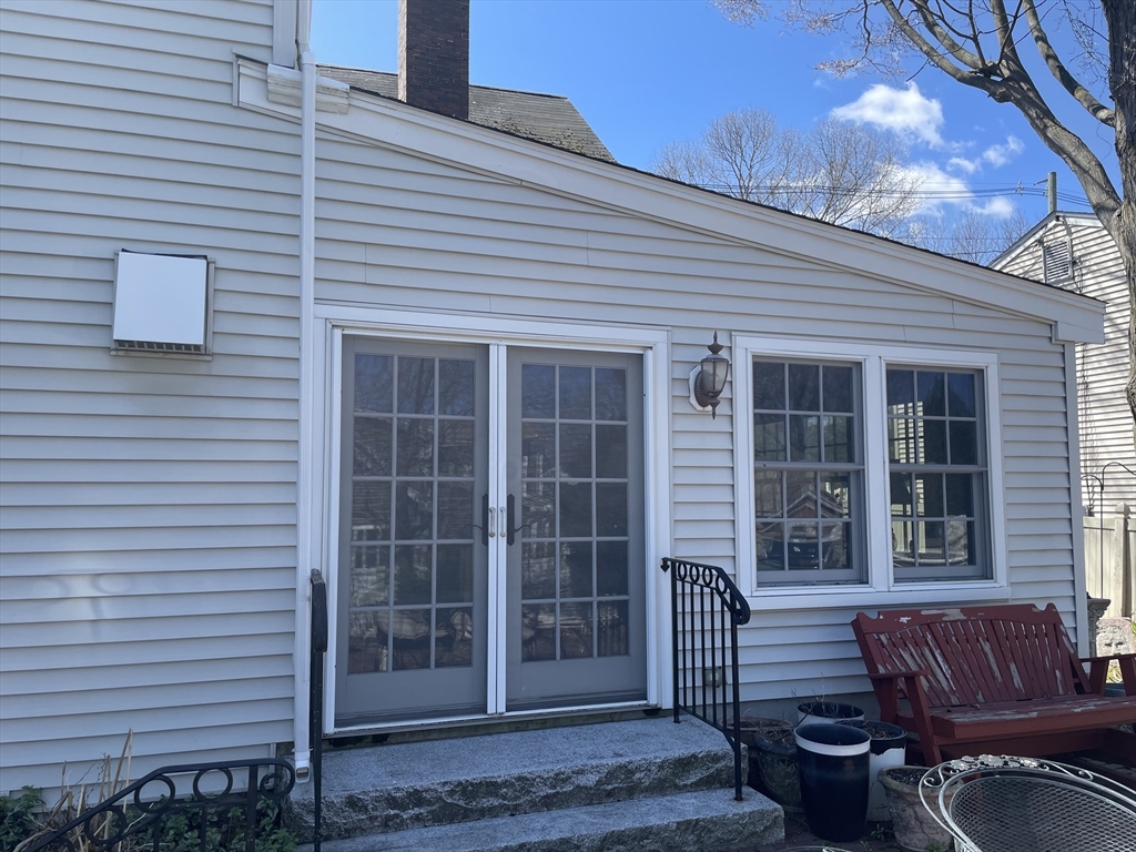 225 Trapelo Road Waltham, MA 02452 - Photo 5 of 7 Gallery Image 5