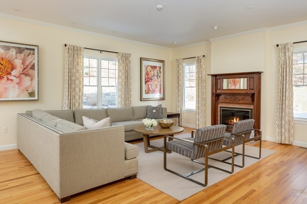 2 Sandy Hill Road Wayland, MA 01778 - Photo 9 of 20