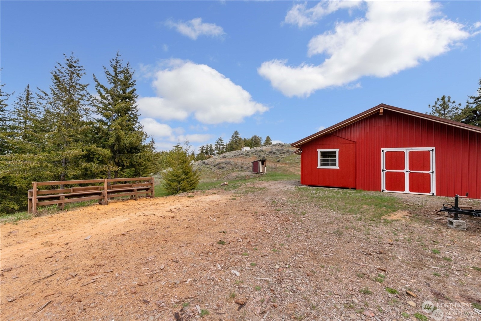 102 Fir Road East Wenatchee, WA 98802 - Photo 16 of 27