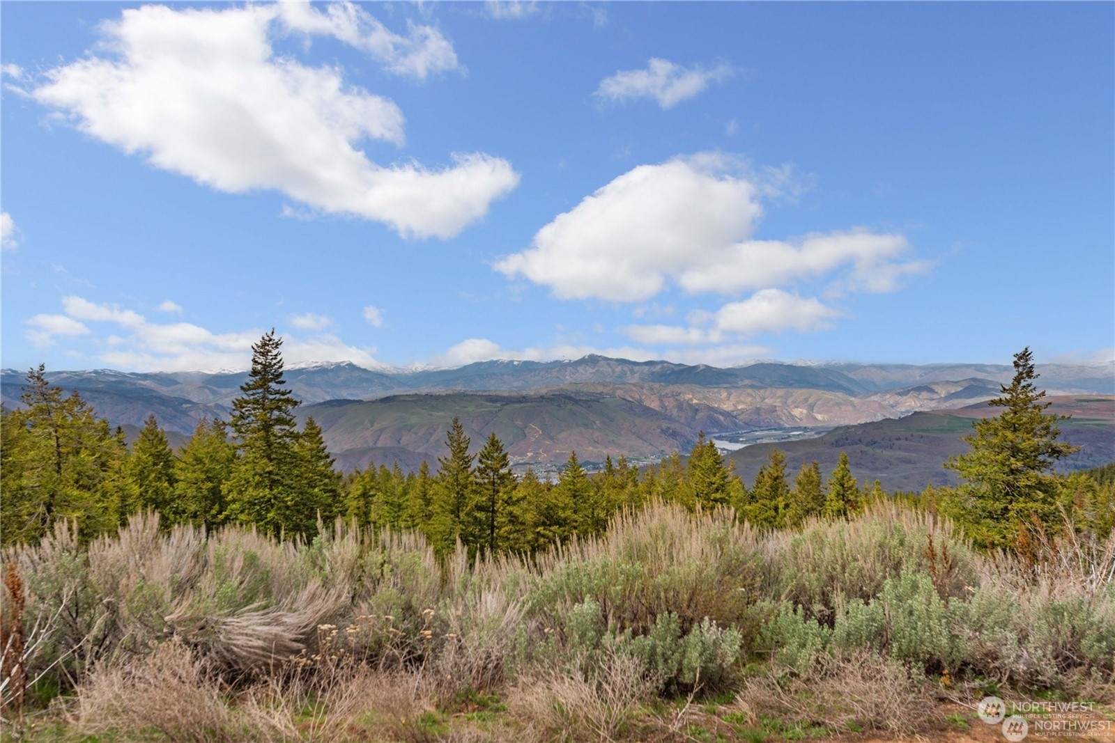 102 Fir Road East Wenatchee, WA 98802 - Photo 23 of 27