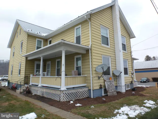 $194,900 | 325 East Market Street, Beavertown, PA 17813