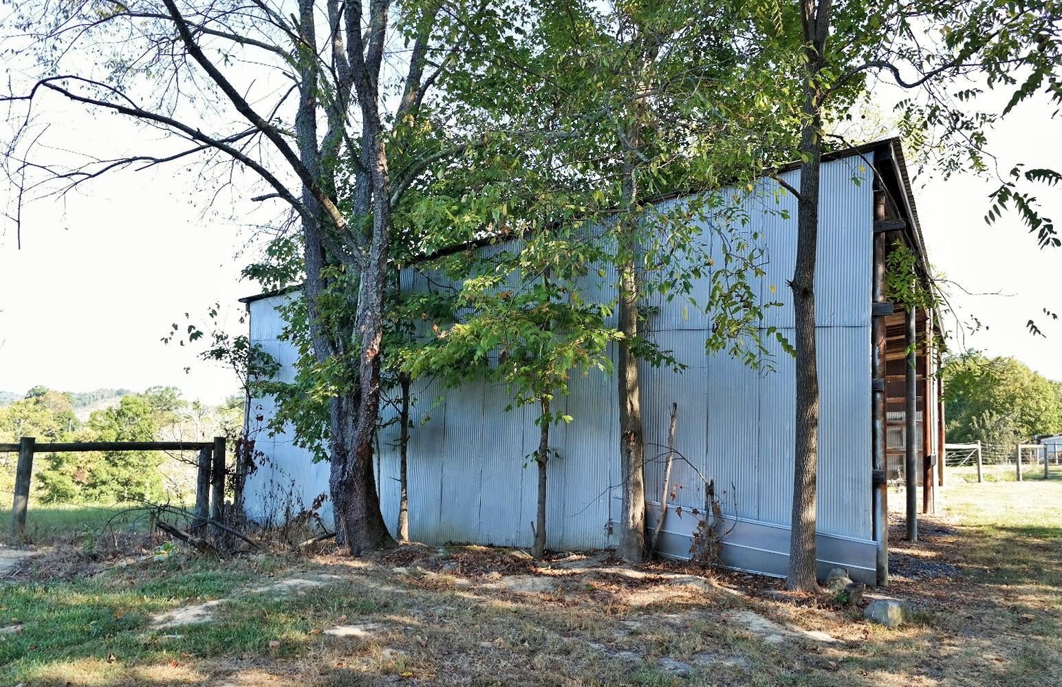 4005 Fairview Road Lewisburg, WV 24901 - Photo 11 of 62 Gallery Image 11
