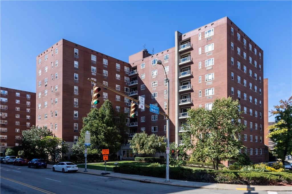 4625 Fifth Avenue, Unit 209 Pittsburgh, PA 15213 - Photo 1 of 23 front view of a building