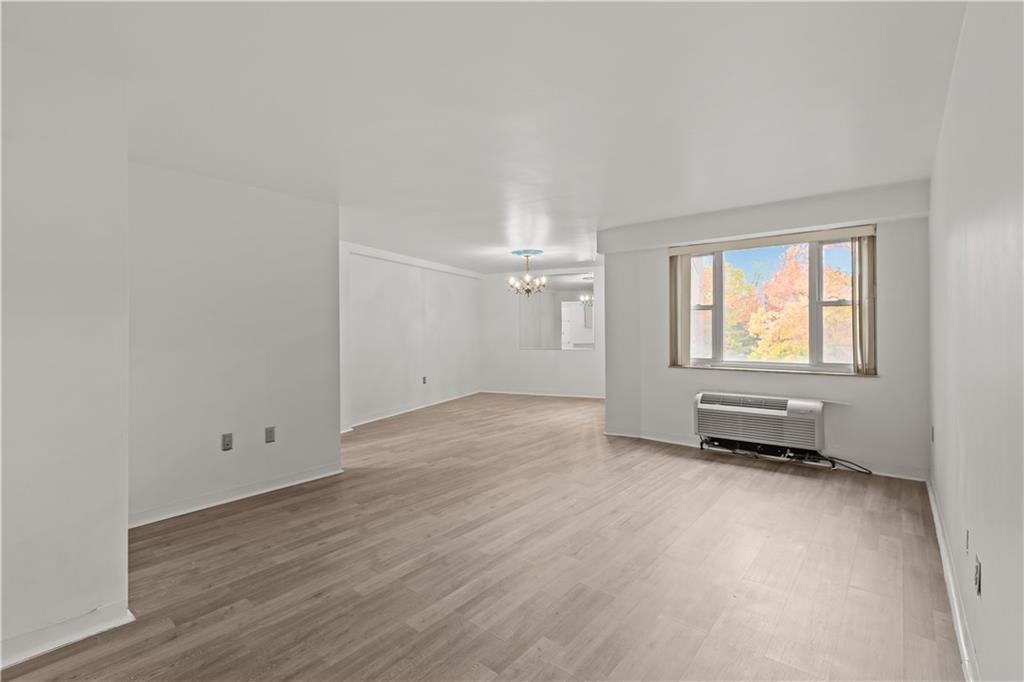 4625 Fifth Avenue, Unit 209 Pittsburgh, PA 15213 - Photo 9 of 23 an empty room with windows