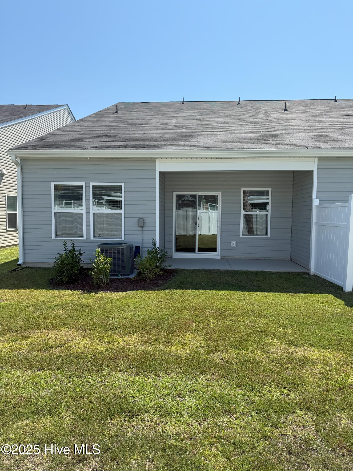 241 Arnette Drive, Unit B Ocean Isle Beach, NC 28469 - Photo 17 of 19 IMG_7169