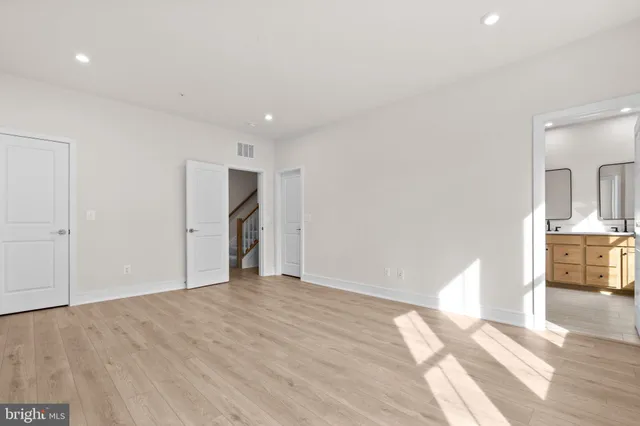 $620,170 | 21843 Beckhorn Sta Terrace, Broadlands, VA 20148