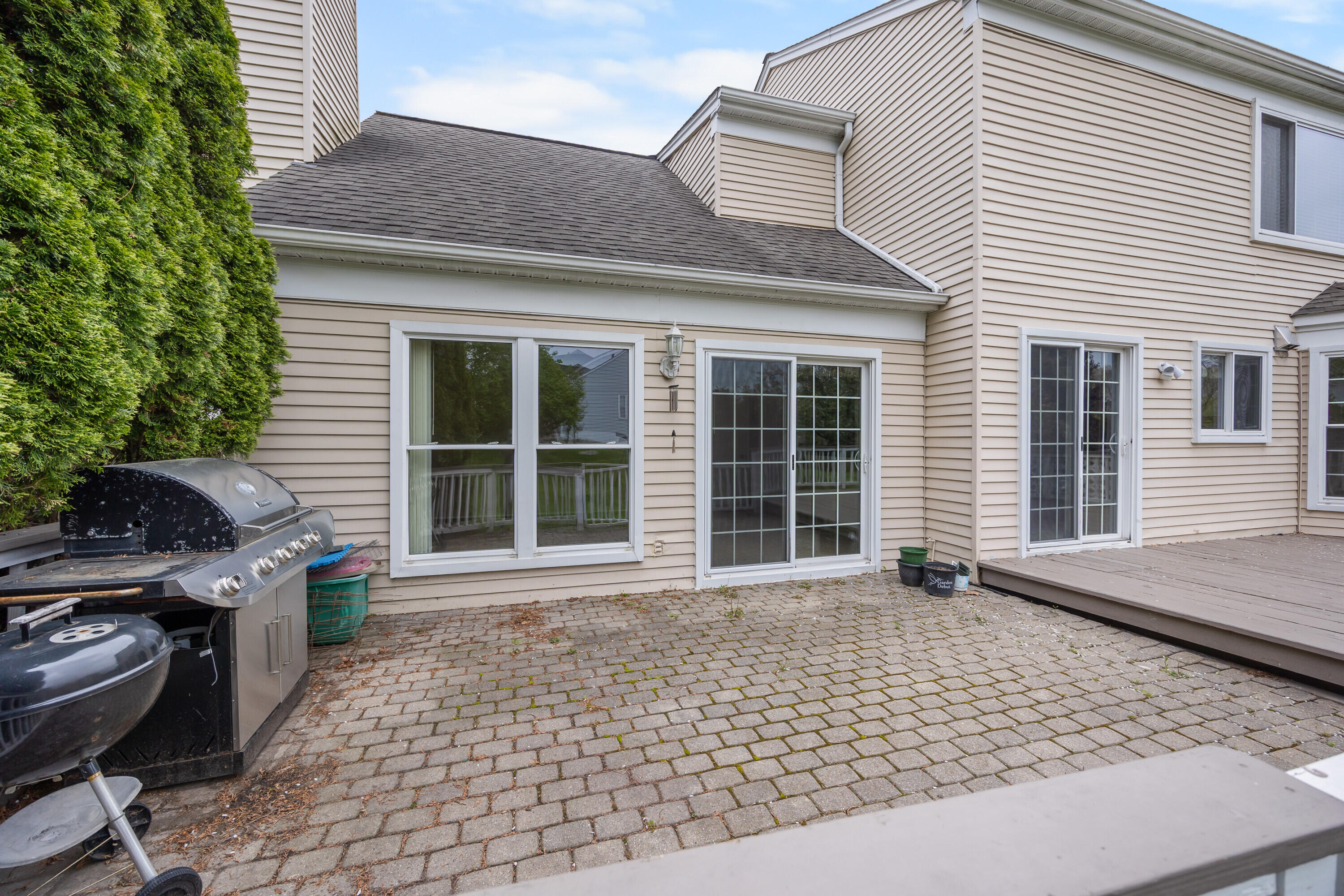 210 Whitney Drive Rochester Hills, MI 48307 - Photo 19 of 45 008_32