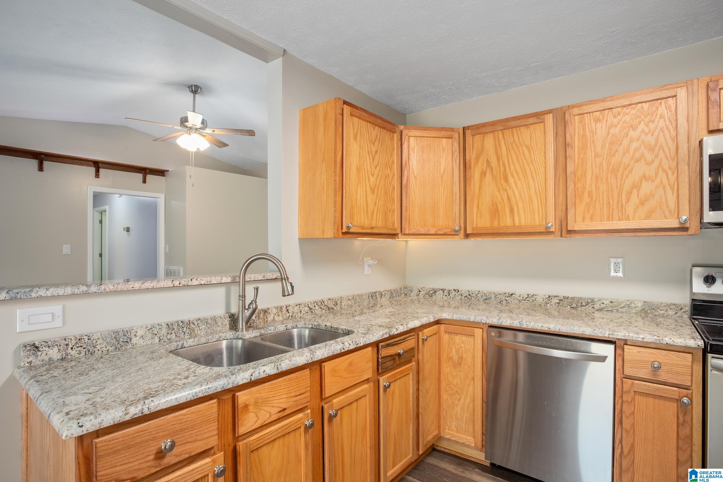 173 East Glen Road Alexandria, AL 36250 - Photo 5 of 37