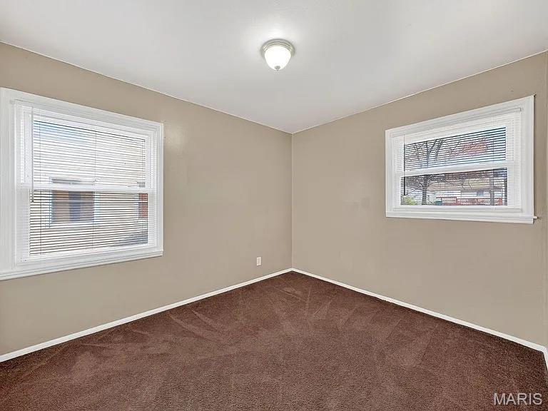 Undisclosed Address St. Louis, MO 63137 - Photo 22 of 28