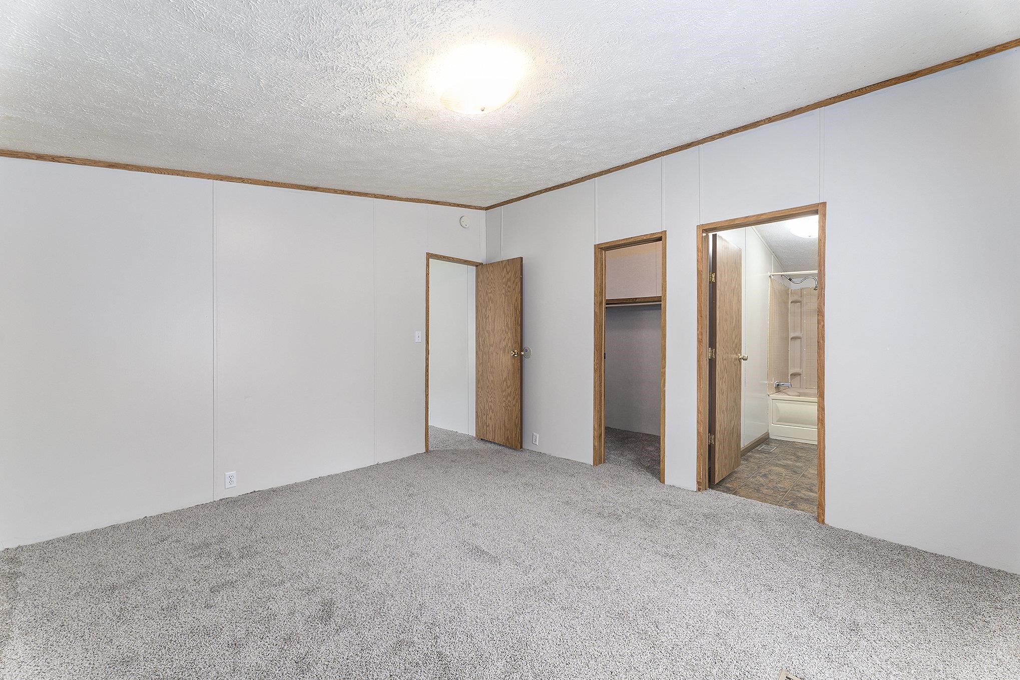 2396 East 32 Road Cadillac, MI 49601 - Photo 10 of 33