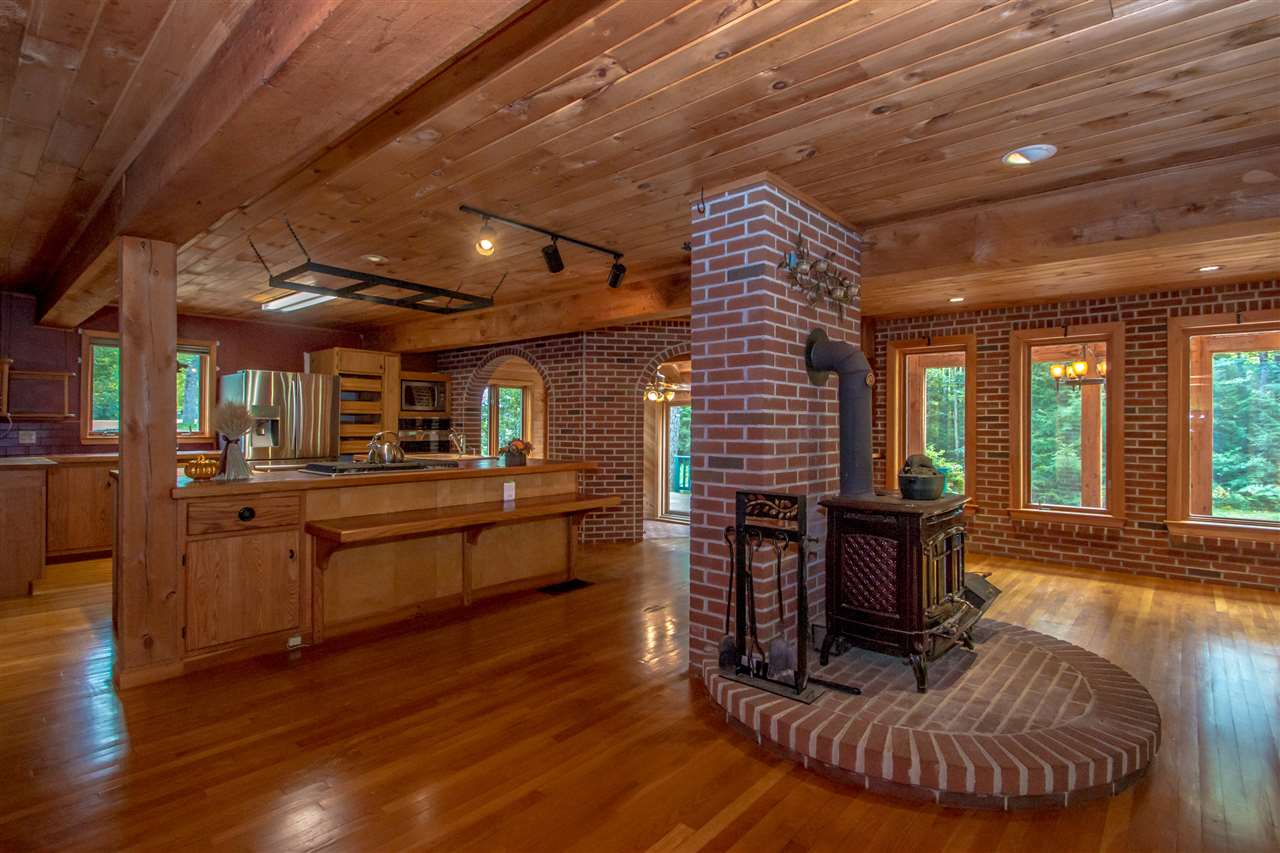 1316 Stark Road Conway, NH 03813 - Photo 12 of 35