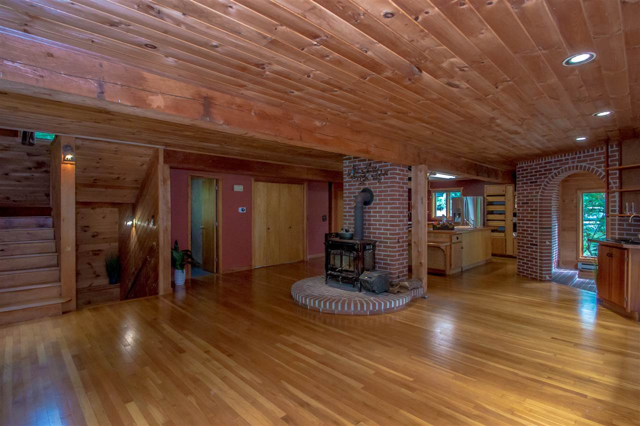 1316 Stark Road Conway, NH 03813 - Photo 15 of 35