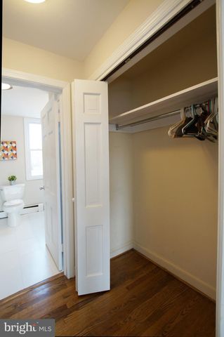 $940,000 | 330 E Street Southeast, Washington, DC 20003