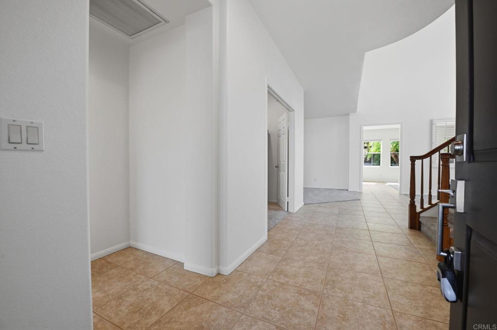 2347 Merwin Drive Carlsbad, CA 92008 - Photo 4 of 62
