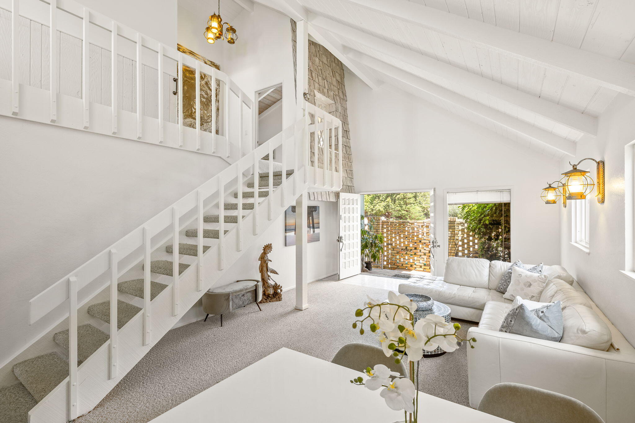 2908 Solimar Beach Drive Ventura, CA 93001 - Photo 14 of 84 19-web-or-mls-UpmarketMedia_2908Sol-5