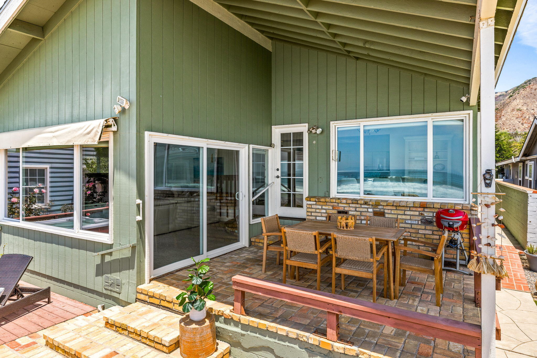 2908 Solimar Beach Drive Ventura, CA 93001 - Photo 51 of 84 65-web-or-mls-UpmarketMedia_2908Sol-54