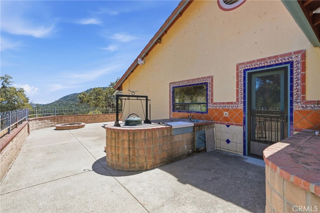 9875 Suey Creek Road Santa Maria, CA 93454 - Photo 27 of 72