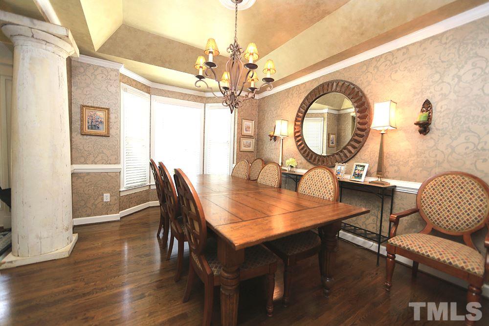 7812 Mayapple Place Raleigh, NC 27613 - Photo 12 of 30 A great spot for family meals or entertaining.