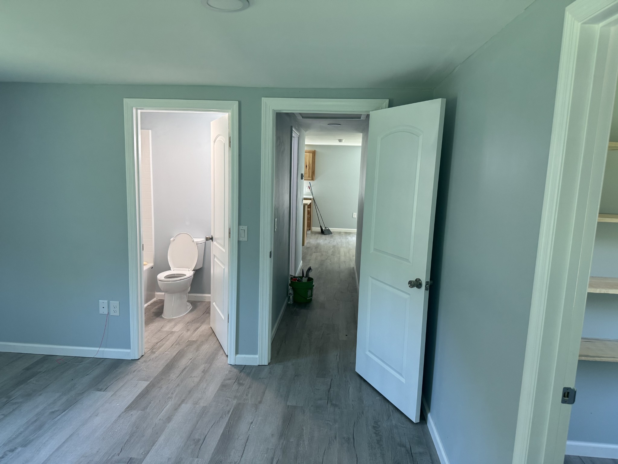 499 Carter Blake Road Tullahoma, TN 37388 - Photo 10 of 15 a bathroom with a toilet and a shower