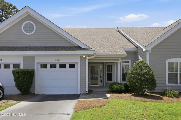 $415,000 | 102 Oleander Court, Morehead City, NC 28557