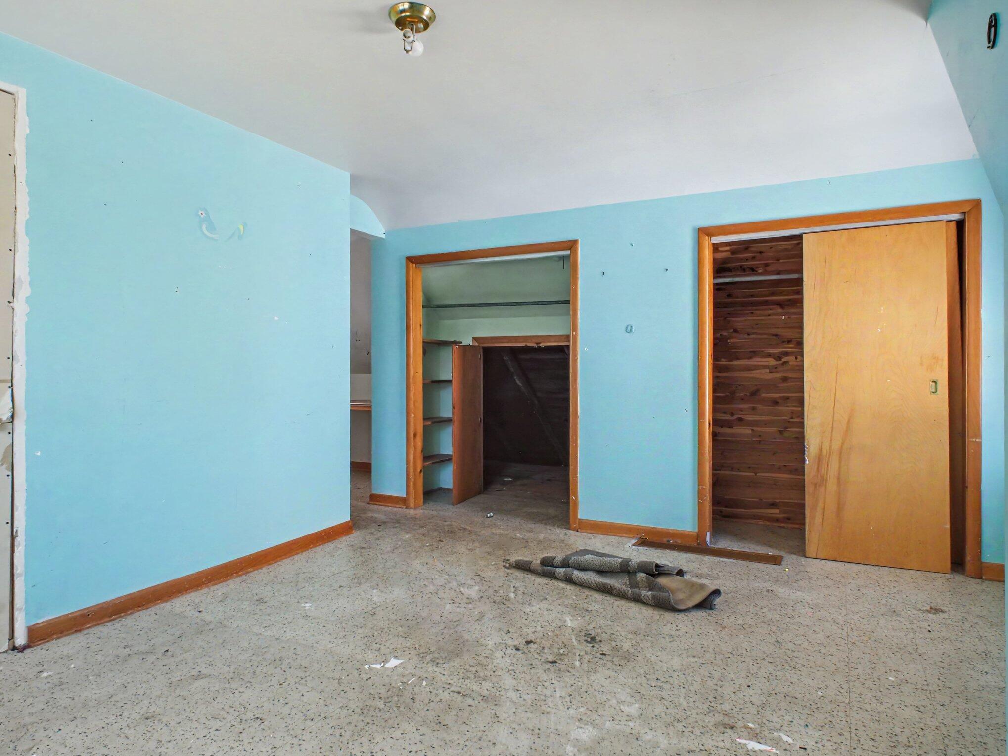 623 Clinton Street Flint, MI 48507 - Photo 8 of 17 007_file_1949