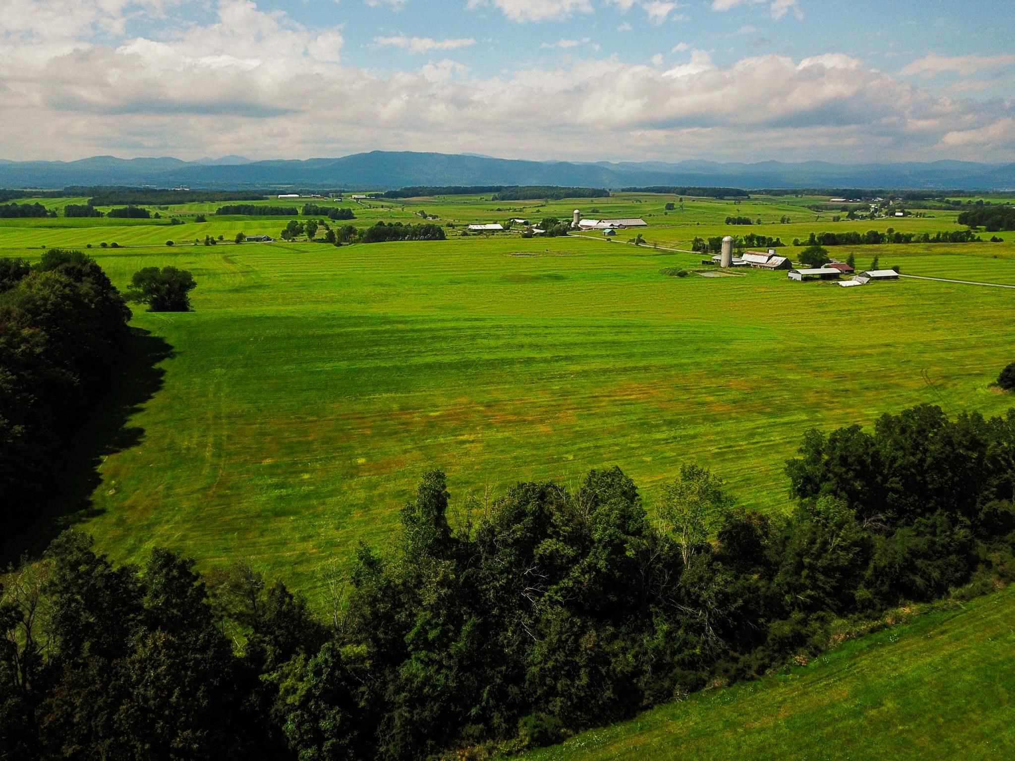 1749 Middle Road, Unit 6 Bridport, VT 05734 - Photo 24 of 38