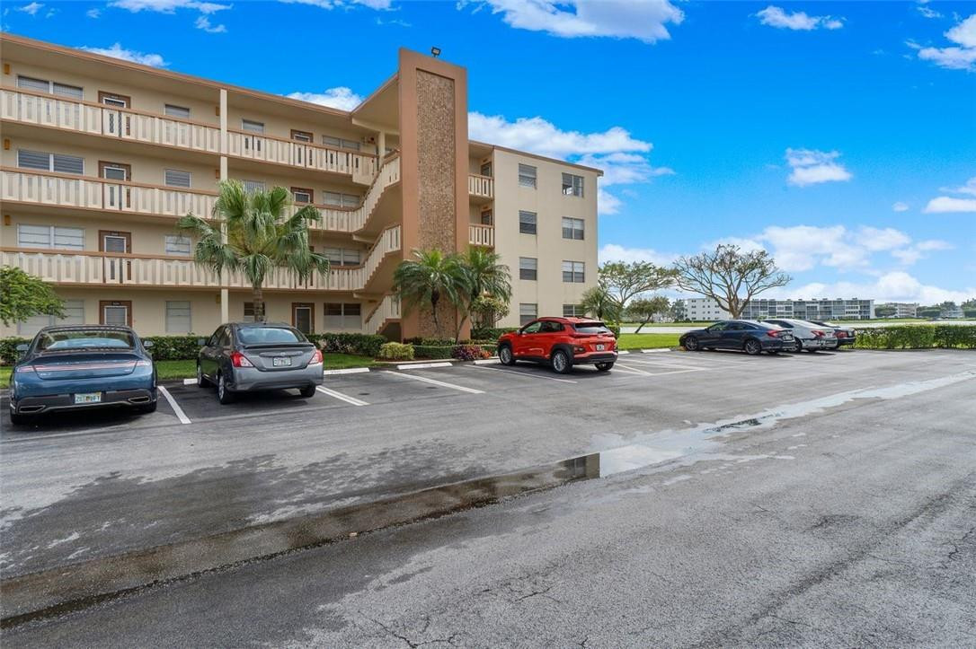 4021 Newcastle B, Unit 4021 Boca Raton, FL 33434 - Photo 1 of 25 Photo 1