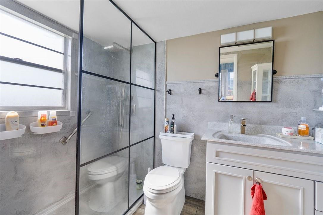 4021 Newcastle B, Unit 4021 Boca Raton, FL 33434 - Photo 17 of 25 Photo 17