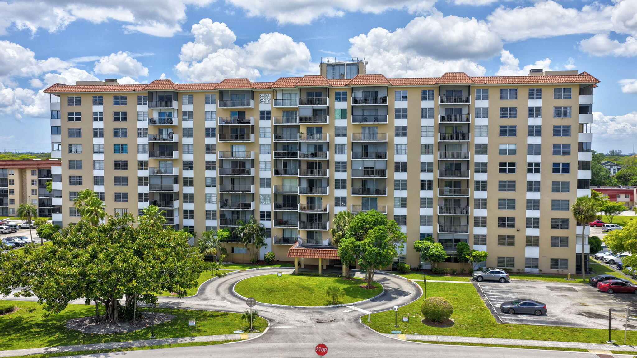 4174 Inverrary Drive, Unit 513 Lauderhill, FL 33319 - Photo 1 of 36 1-web-or-mls-DJI_20260530010104_0618_D_1