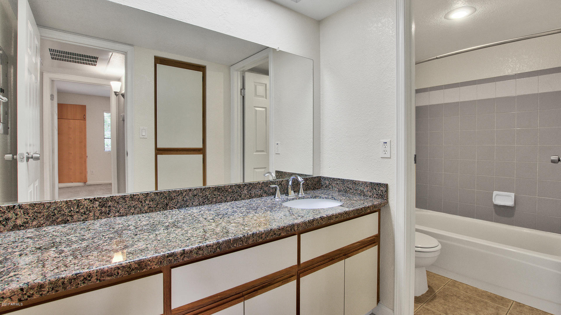 2855 South Ext Road, Unit 221 Mesa, AZ 85210 - Photo 23 of 37 23