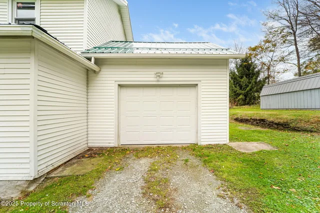a view of entryway with stairs