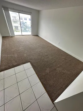 $1,600 | 488 Northwest 165th Street, Unit B614, Miami, FL 33169