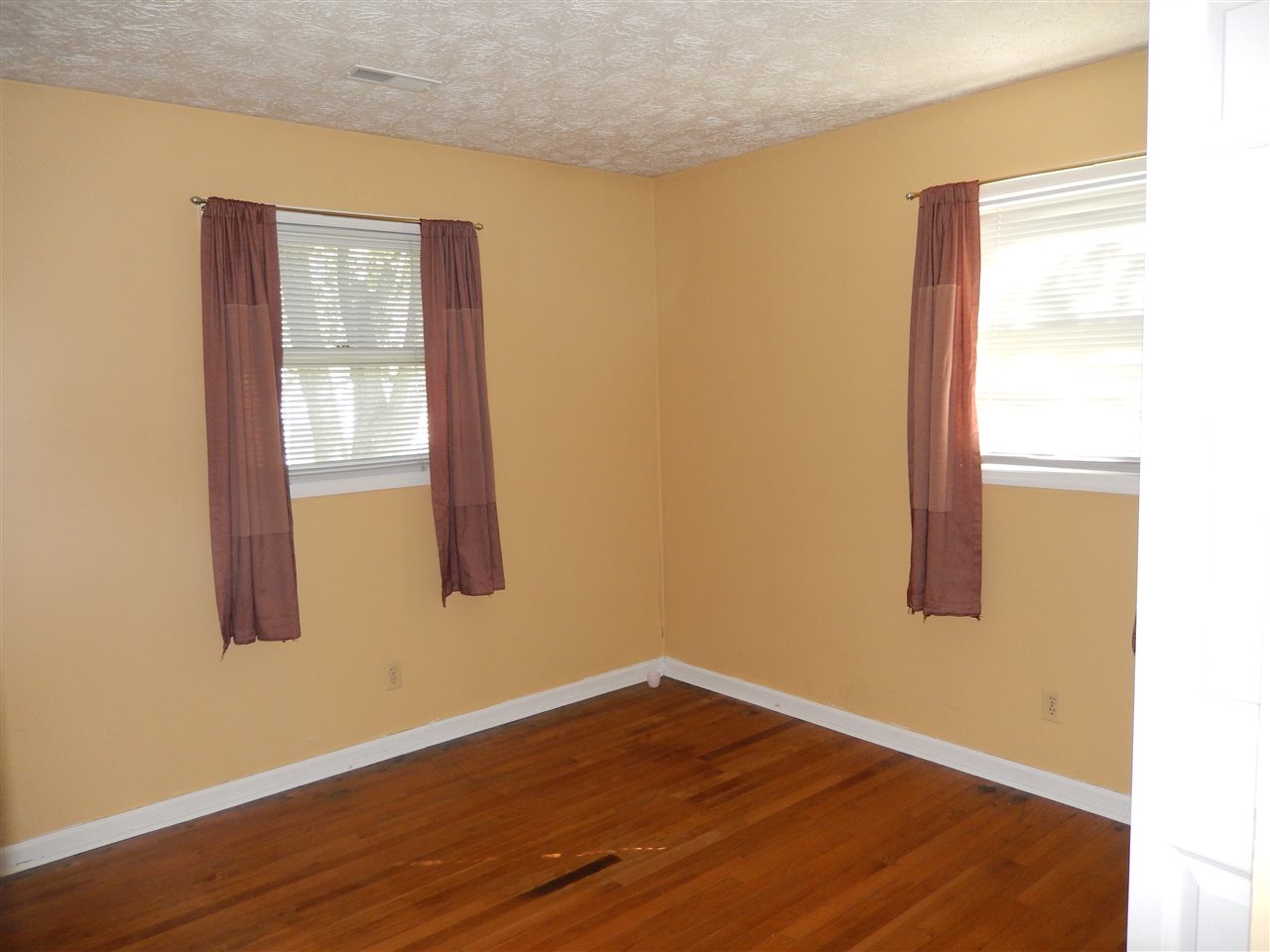 480 West Chumley Road Bloomington, IN 47403 - Photo 9 of 14 Gallery Image 9